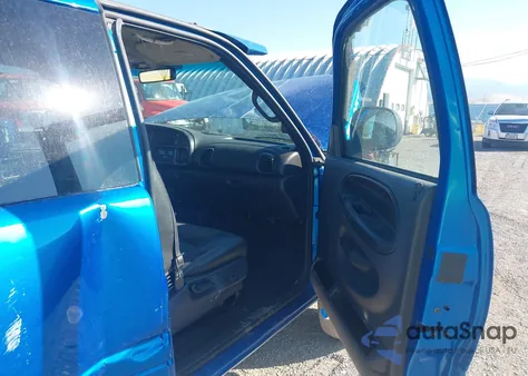 2000 Dodge Ram 2500 St from USA, damaged, VIN 1B7KF23W7YJ115638